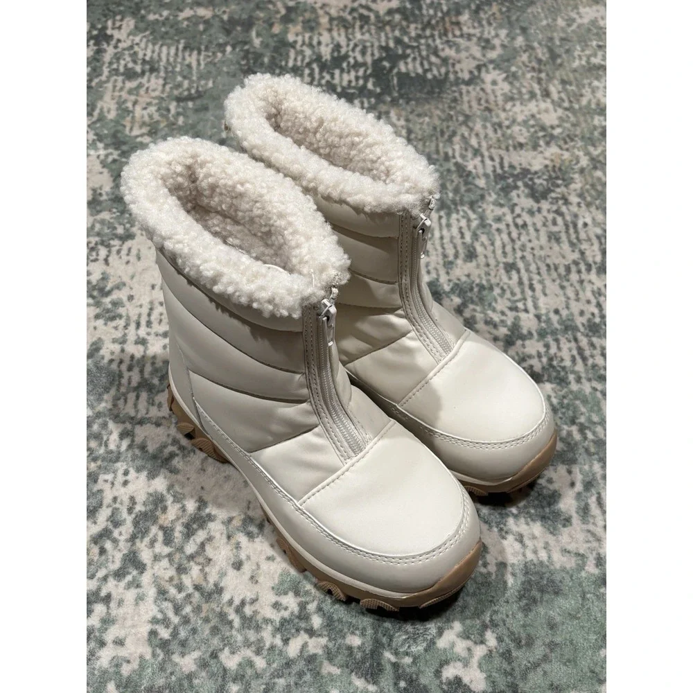DSG Kids' Quilted Menace 100g Winter Boots Size 4 NEW